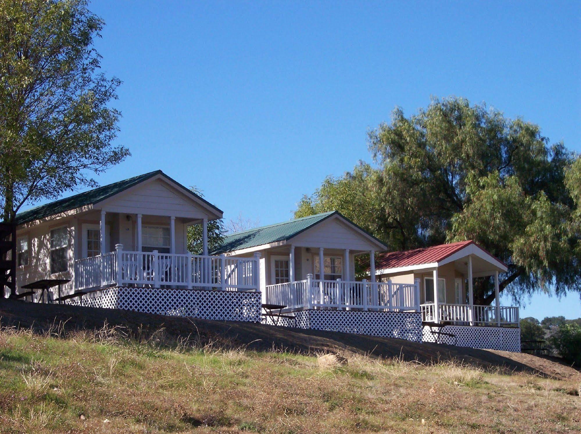 Rancho Oso Rv & Camping Resort Goleta Buitenkant foto