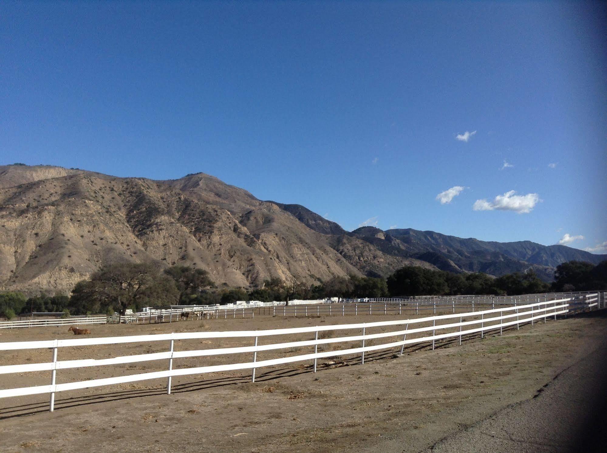 Rancho Oso Rv & Camping Resort Goleta Buitenkant foto